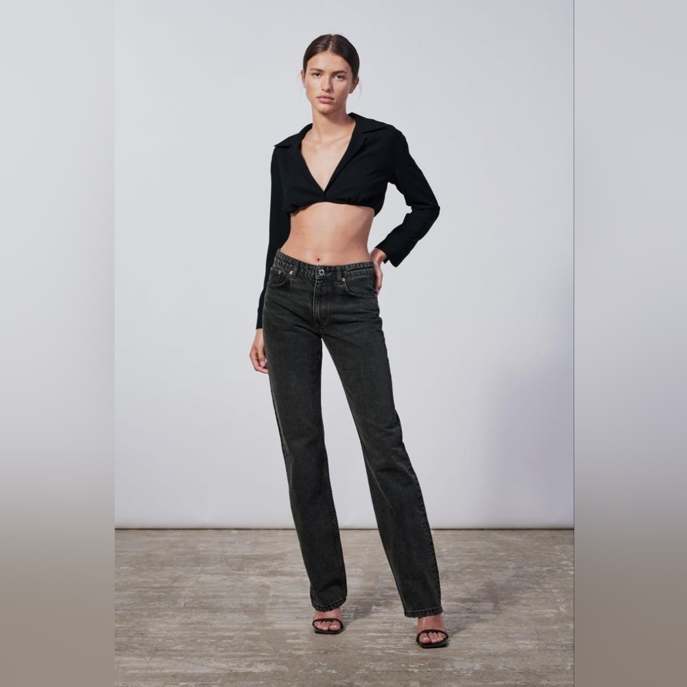 Zara dark gray charcoal Mid Rise Straight Jeans size 2 Mid Waist